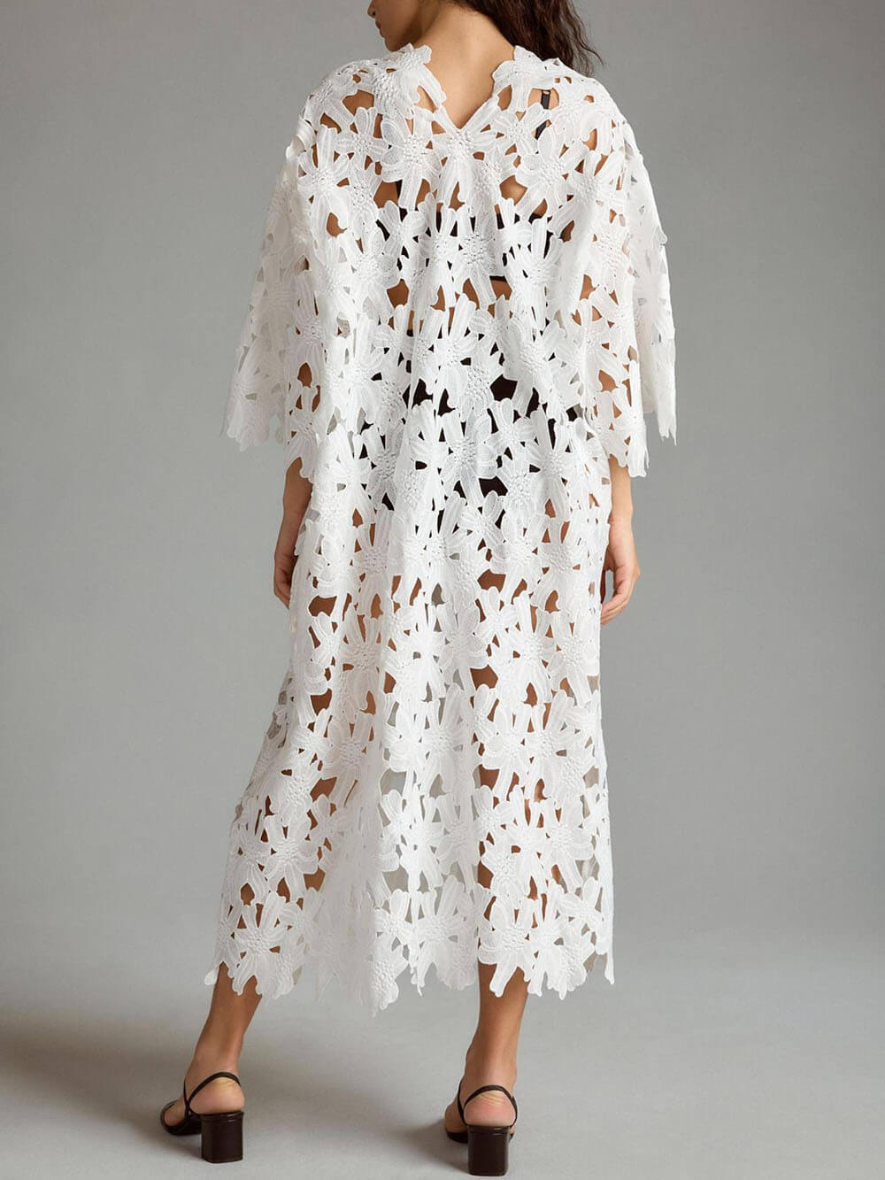 Robe mi-longue de plage en dentelle à enfiler
