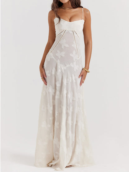Robe longue vintage dos dentelle fleurie crème