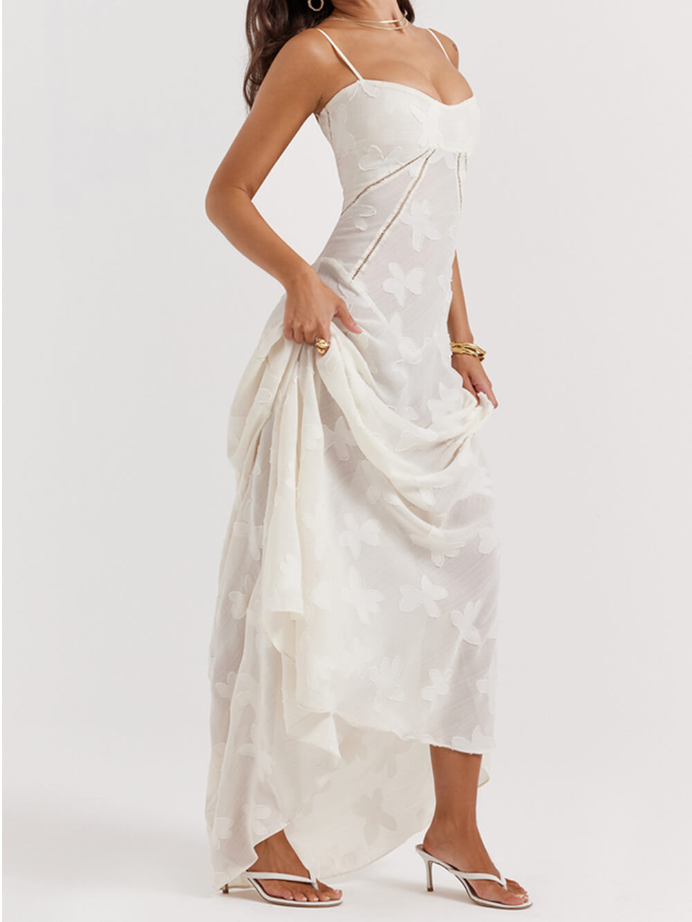 Robe longue vintage dos dentelle fleurie crème