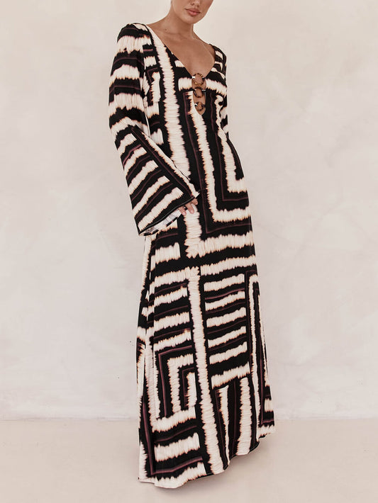 Robe longue maxi flatteuse à encolure en V, imprimé original, décolleté en V et anneau à nouer