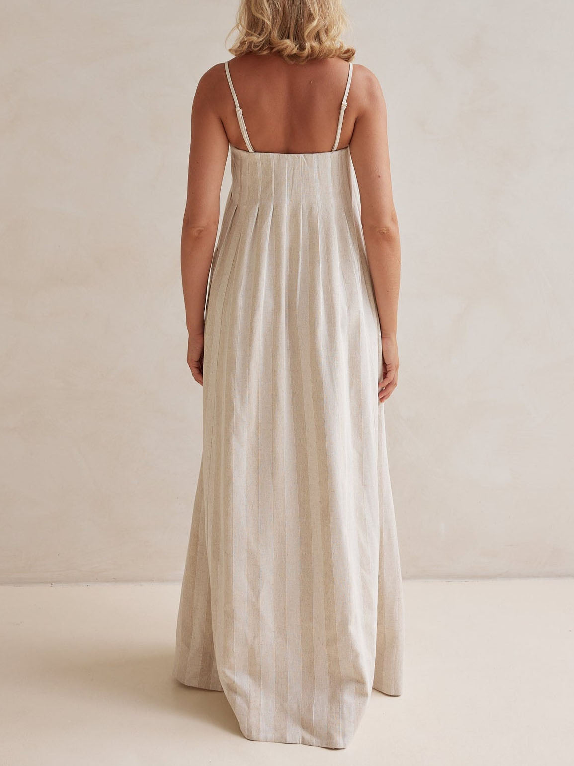 Robe longue décontractée rayée à col licou