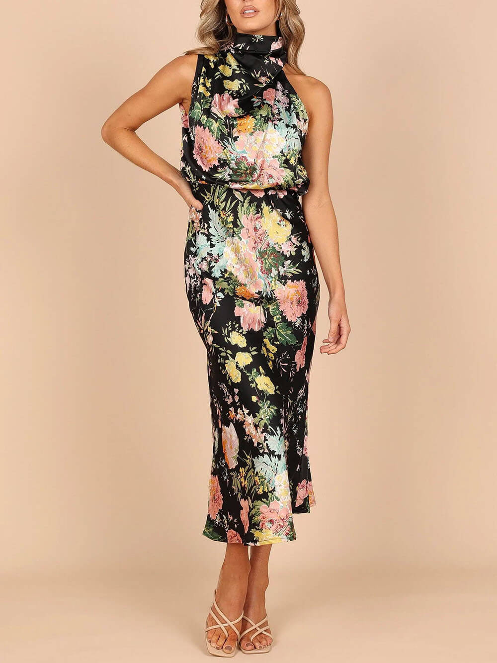 Robe longue fleurie à encolure dos-nu et taille élastiquée