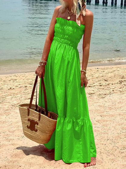 Robe longue de vacances à épaules dénudées et buste smocké