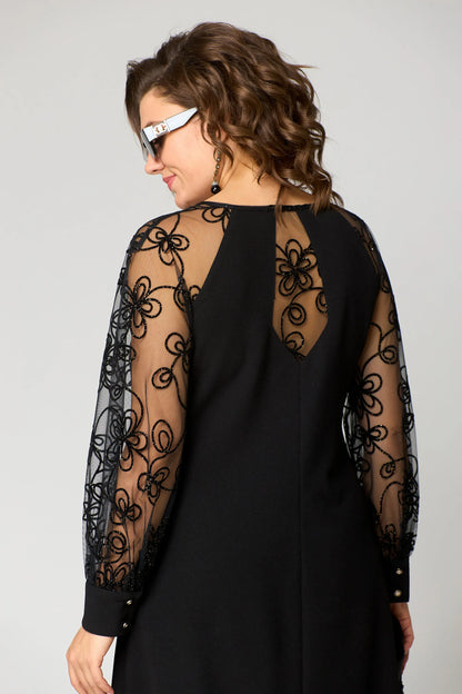 Robe Cora élégante en dentelle