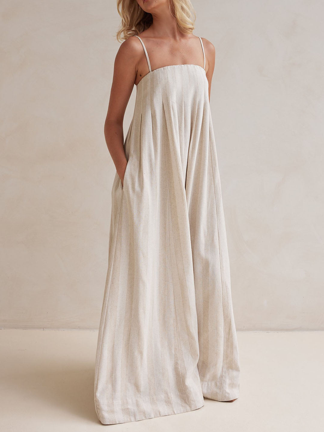 Robe longue décontractée rayée à col licou