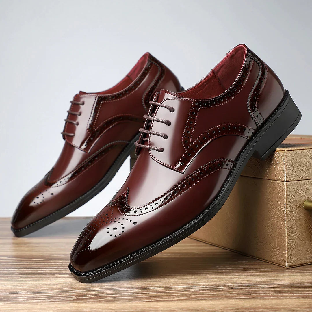 RHODES VINTAGE WINGTIP BROGUES