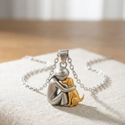 COLLIER ALMA