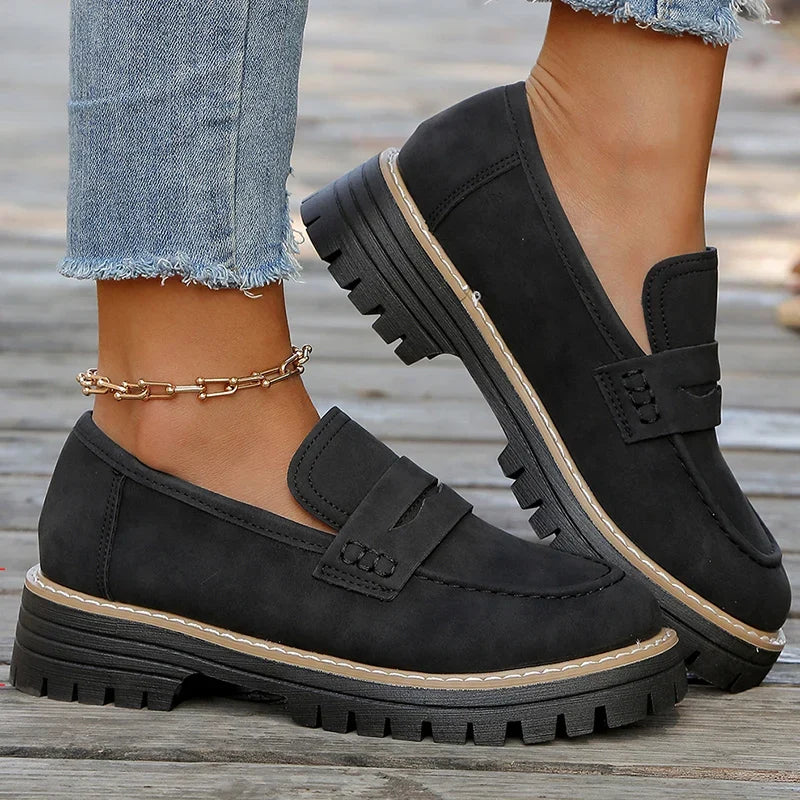 Mocassins compensés en daim Bromley