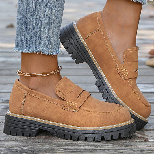 Mocassins compensés en daim Bromley