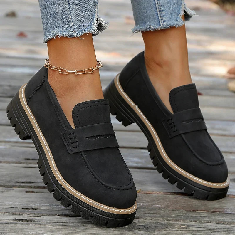 Mocassins compensés en daim Bromley
