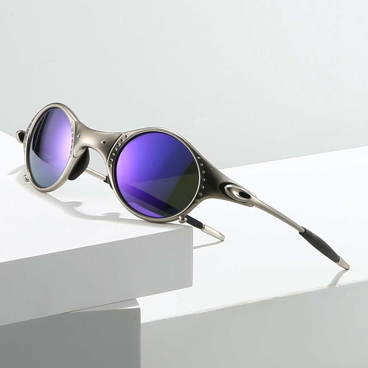 Ezra Polarized Shades