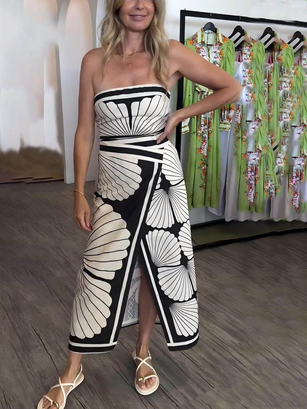 Robe midi unique à imprimé floral épaules dénudées