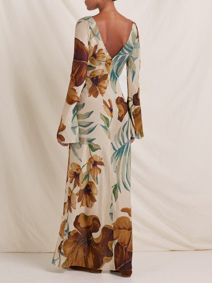 Robe longue à motifs végétaux dessinés à la main